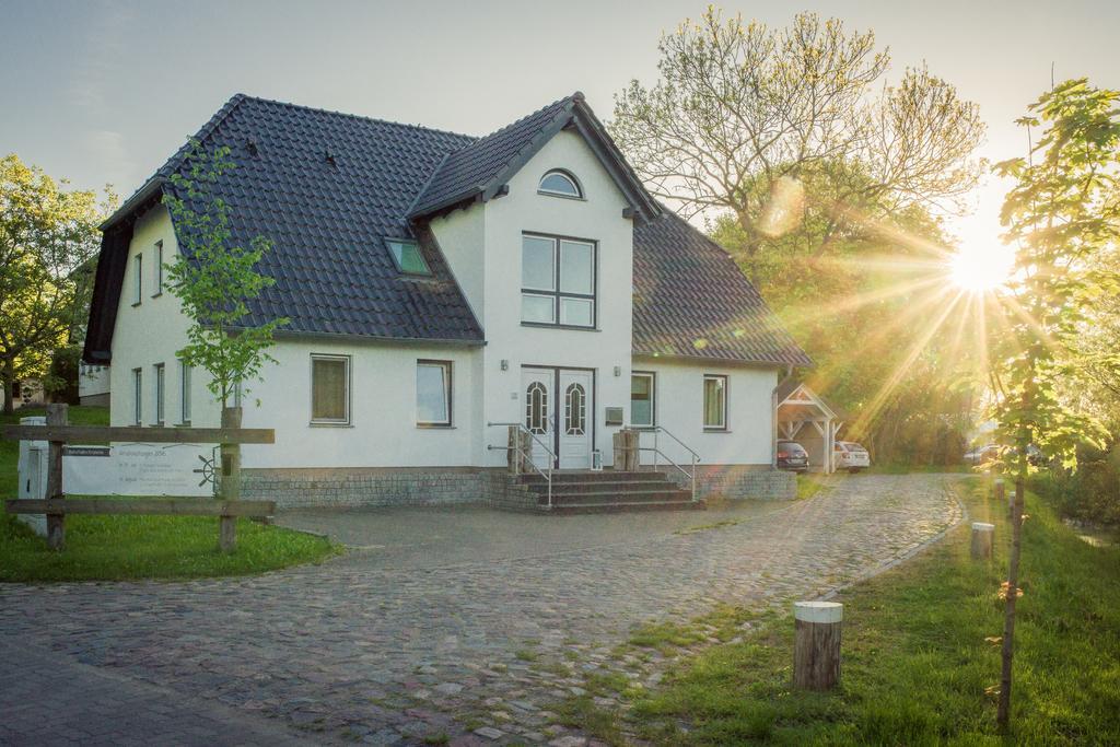 Апартаменты Kojenhaus Krummin Экстерьер фото